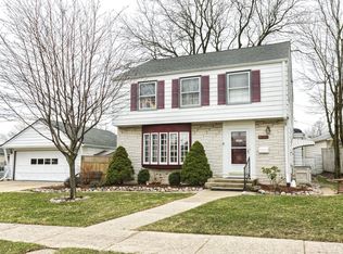 8205 W New Jersey Ave, Milwaukee, WI 53220