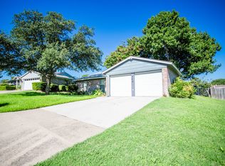 740 Admiralty Way, Fort Worth, TX 76108