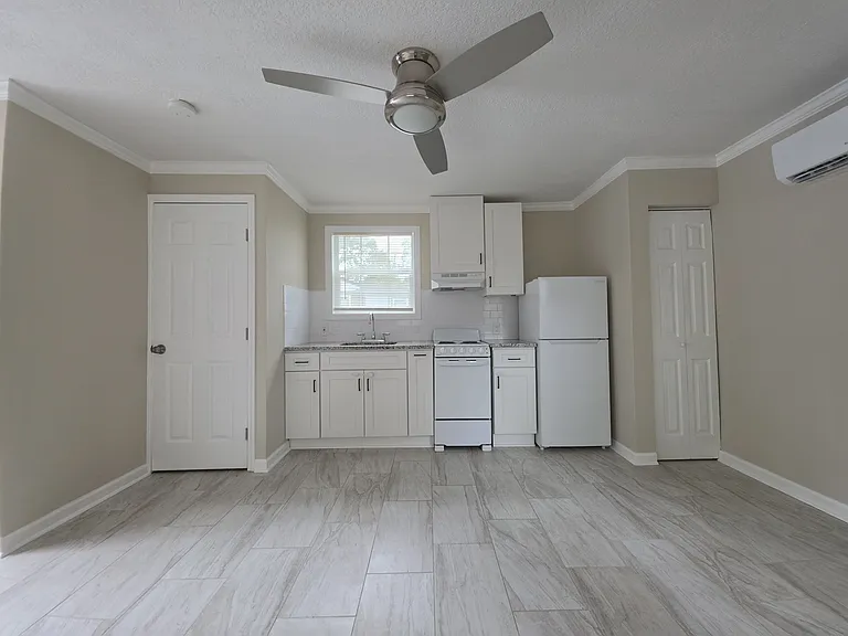 3353 Claremont Rd #B — Photo 3