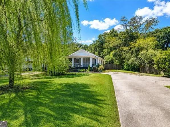 219 Etowah Dr, Cartersville, GA 30120