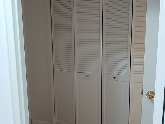 5th image of 280 Luis M Marin Blvd #18W