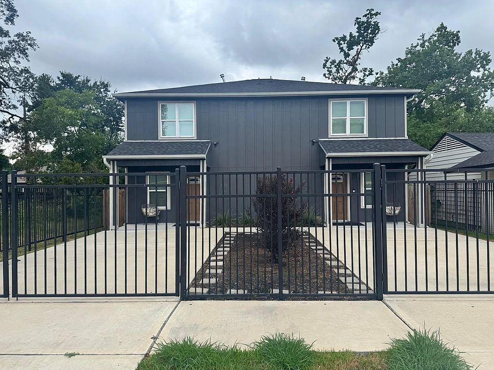 1st image of 3433 Lydia St