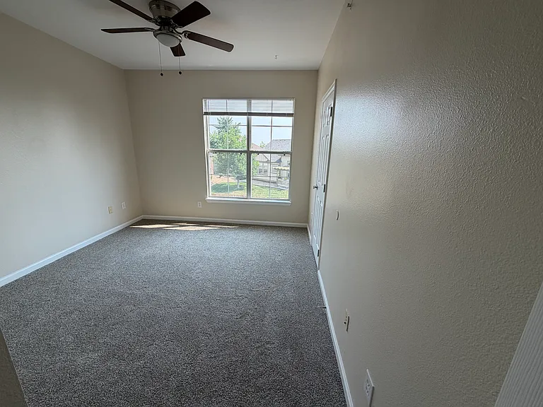 7422 S Quail Cir #1625 — Photo 6