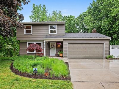 6609 Rix St SE, Ada, MI, 49301