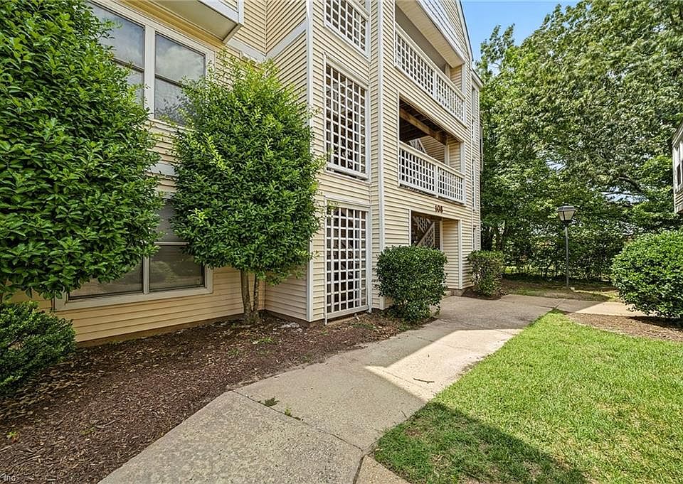 1st image of 108 Lantana Ln APT 22