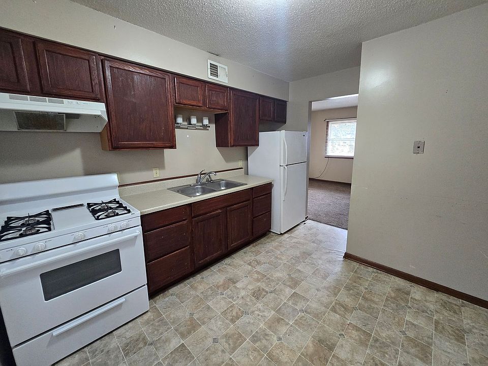 1st image of 1721 Walnut St APT 3