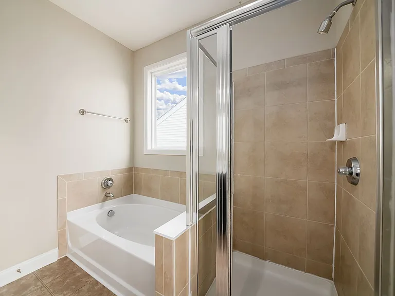 8865 Sweetshade Dr — Photo 29