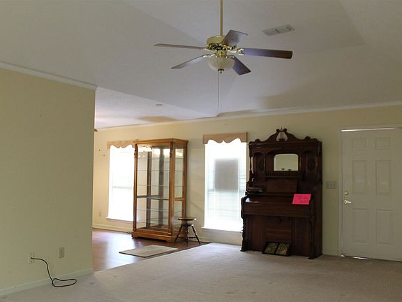 5th image of 50 N Oakwood Ln