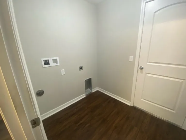 26463 Mott Ave — Photo 19