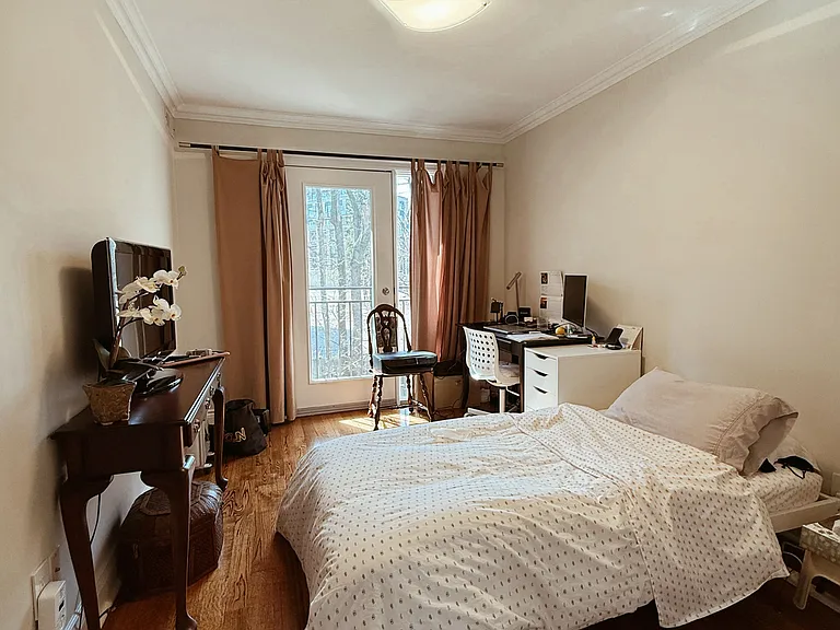 1186 Royal York Rd #1 — Photo 14