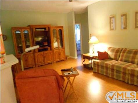 3rd image of 129 Driftwood Dr