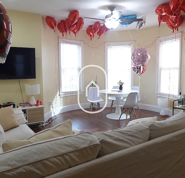 93 Hillside St #4 — Photo 6