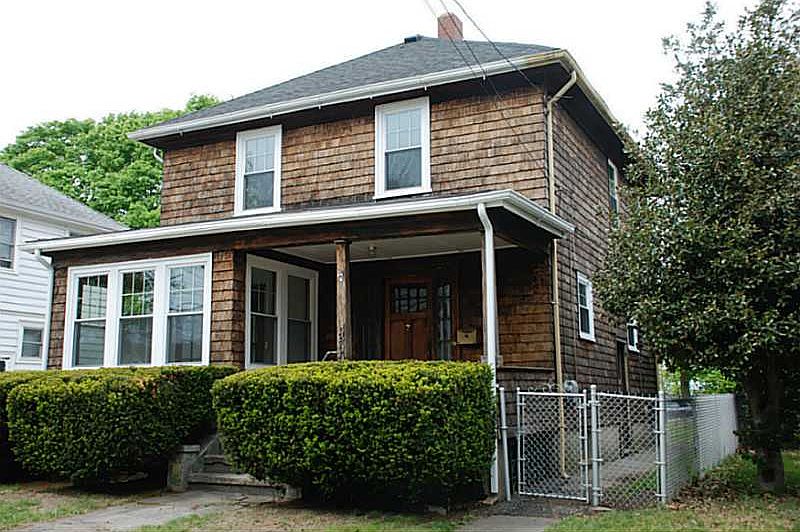 1st image of 209 Burgess Ave