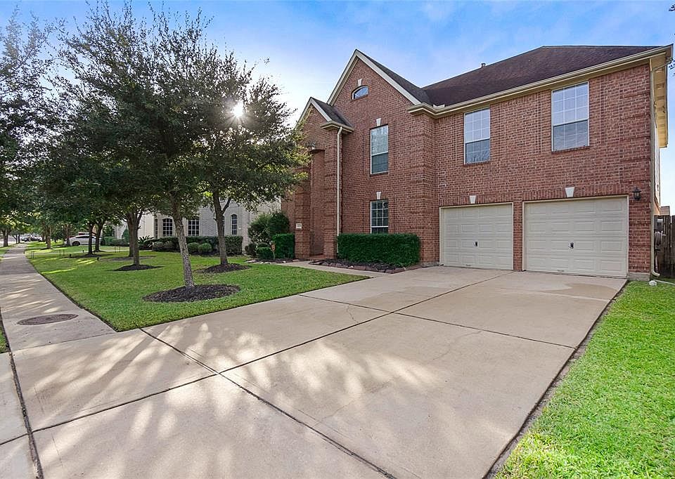 1st image of 21135 Granite Trail Ln