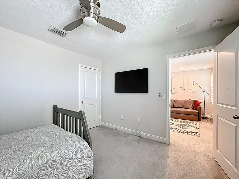 2501 Sky Stone Ct — Photo 15