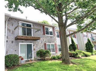 18 Azalea Ct, Lawrenceville, NJ 08648