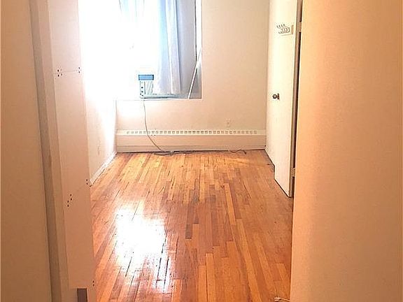 4th image of 126 5th Ave Fl 4