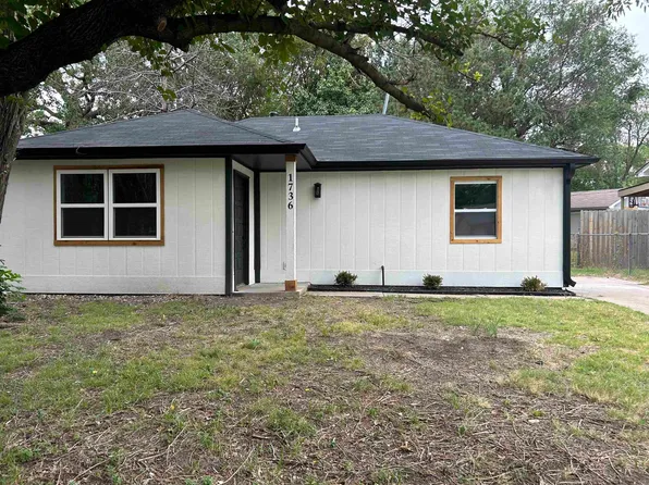 1736 S Richmond Ave, Wichita, KS 67213