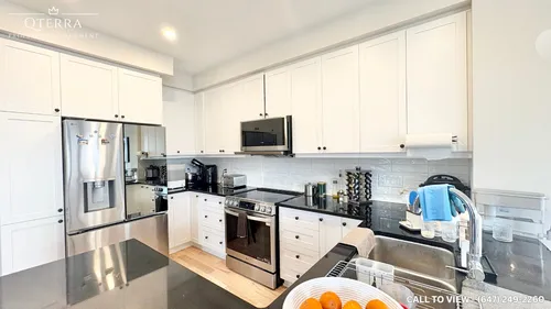 770 Maverick Cres Photo 1