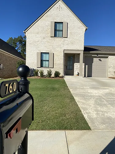 760 Stonebrook Ln Photo 1