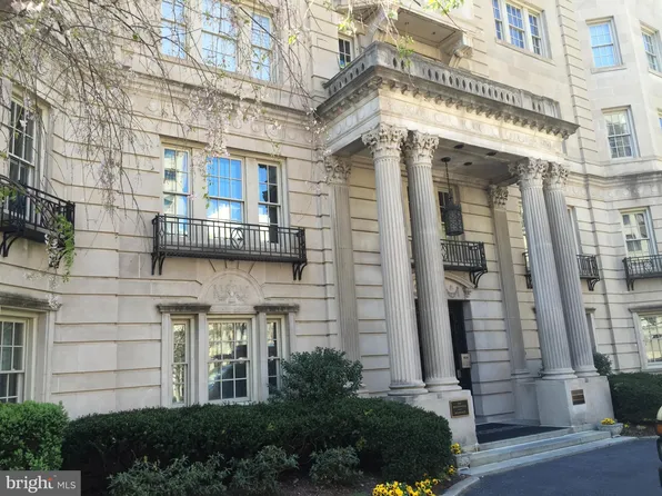 1026 16th St NW APT 205, Washington, DC 20036