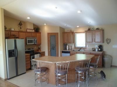5th image of 1158 W Lake Dr