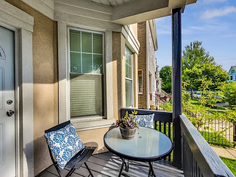 2719 N Ridgeway Ave #1 — Photo 4