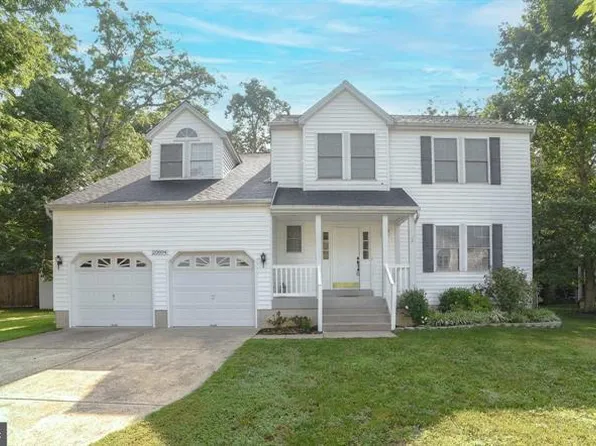 20894 Ark Ct, Lexington Park, MD 20653