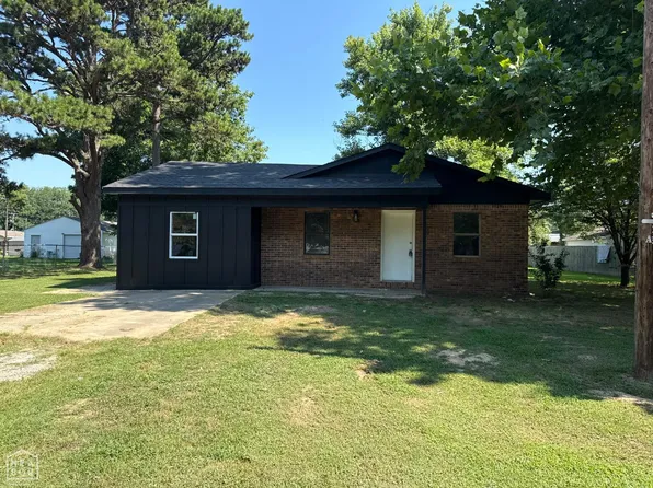 2408 Harper St, Corning, AR 72422