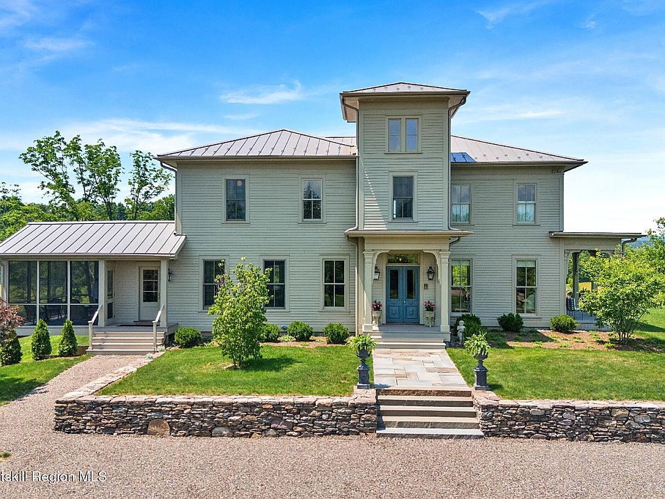 1st image of 154 Schoolhouse Road
