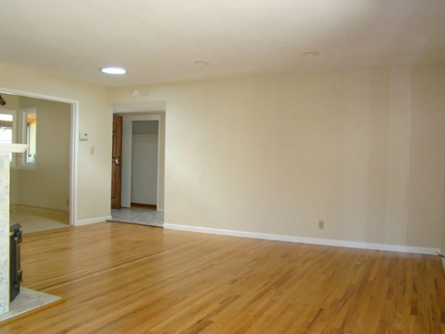Single Family House, Storage space, 4-Bedroom, bonus room — Photo 3
