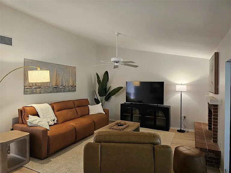4408 La Jolla Dr #19-A — Photo 19