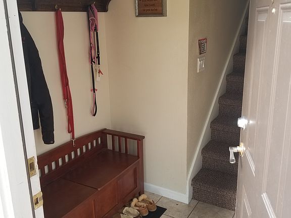 2nd image of N110W16973 Ashbury Woods Cir #7