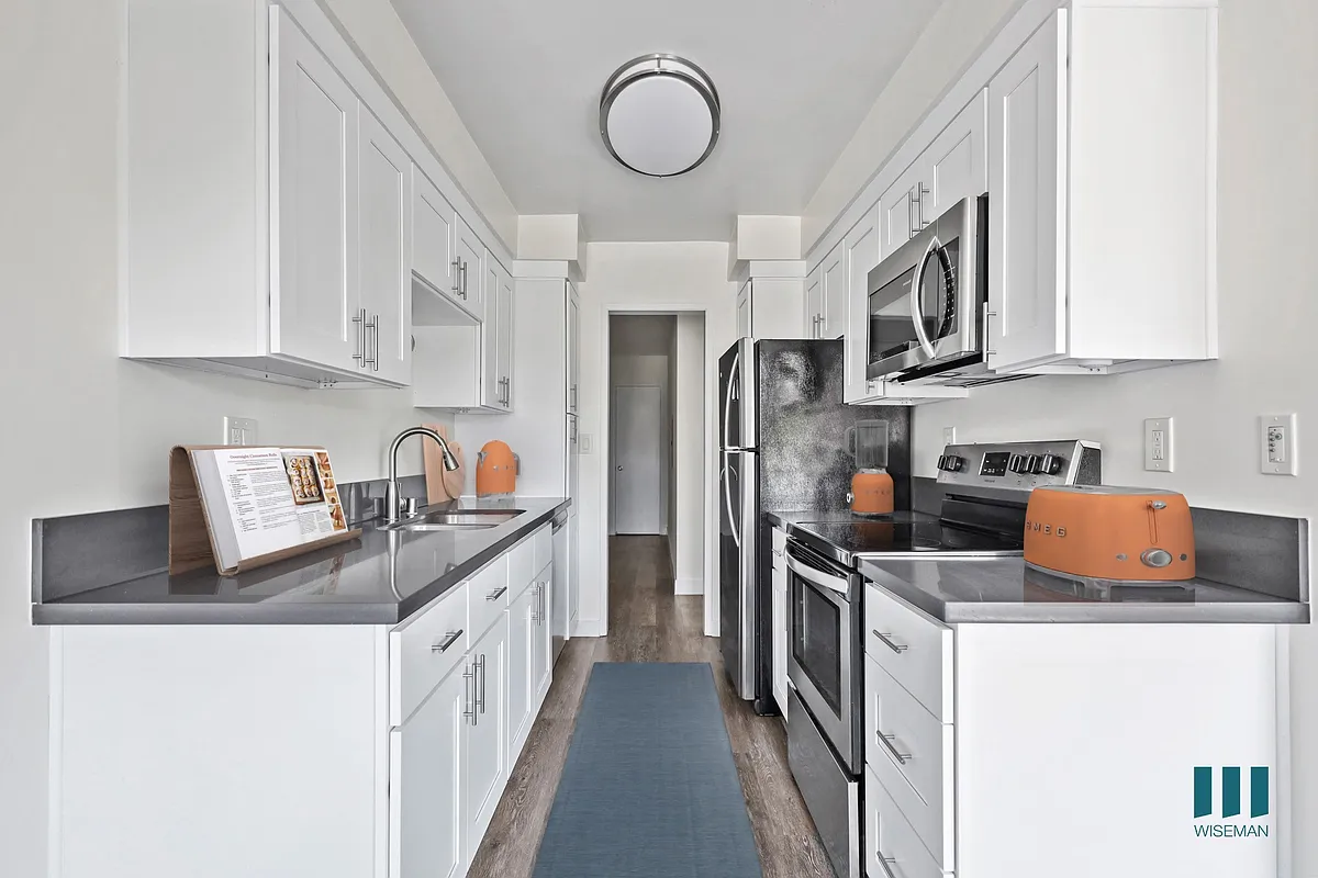 Kitchen with Stainless-Steel Refrigerator, Stove, Microwave Oven, and Dishwasher - Goshen Bundy by Wiseman