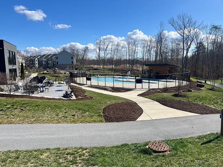 3485 Cormorant Dr — Photo 32