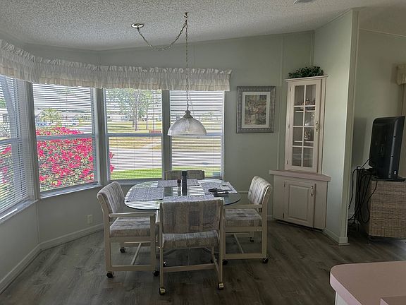 5th image of 1763 Tower Lakes Blvd #411