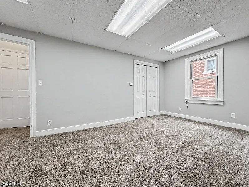 2 bed, 1.0 bath, $1,599 — Photo 3