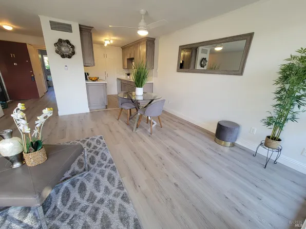 71 Forest Lane, San Rafael, CA 94903