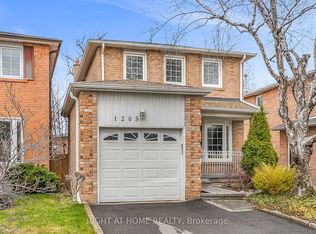 1205 Shagbark Cres, Mississauga, ON