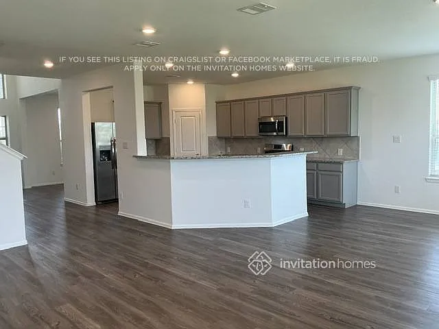 753 Ridgewood Lake Dr — Photo 7