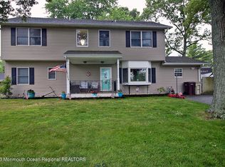 44 Moorage Ave, Bayville, NJ 08721