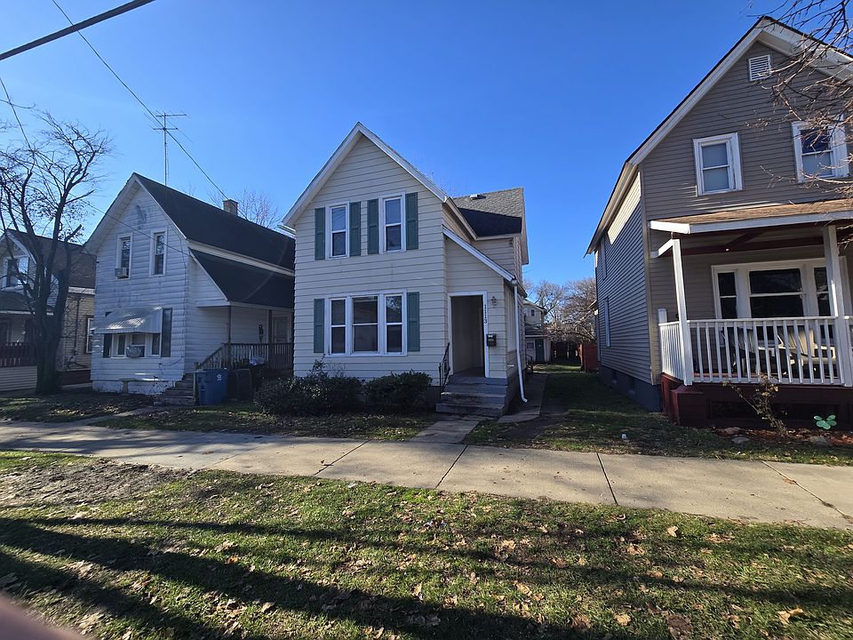 1st image of 1113 Davis Ave NW