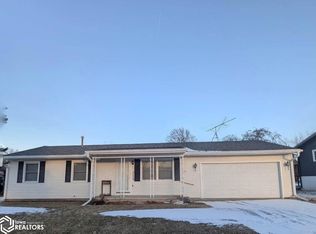 1622 Prairie St, Grinnell, IA 50112