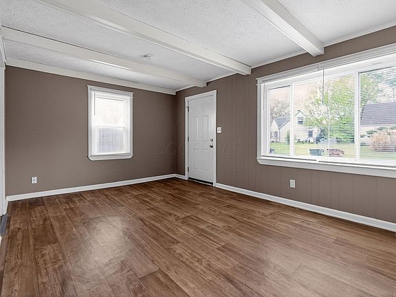 4th image of 2902 Northglen Dr