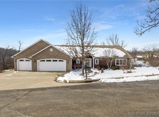 61 Quiet Meadows Dr, Linn Creek, MO 65052