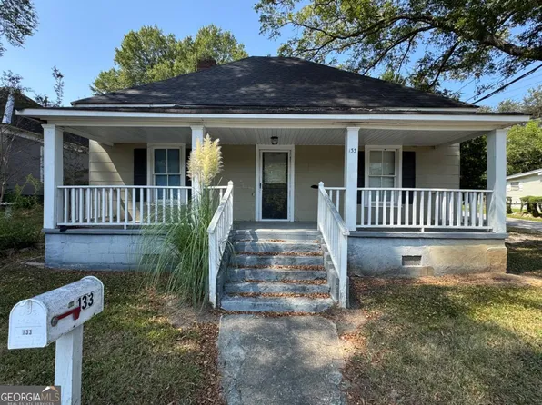 133 N Chattanooga St, La Fayette, GA 30728