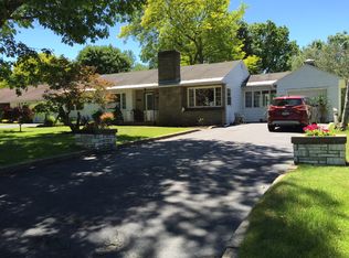 1010 Garden Rd, Utica, NY 13501