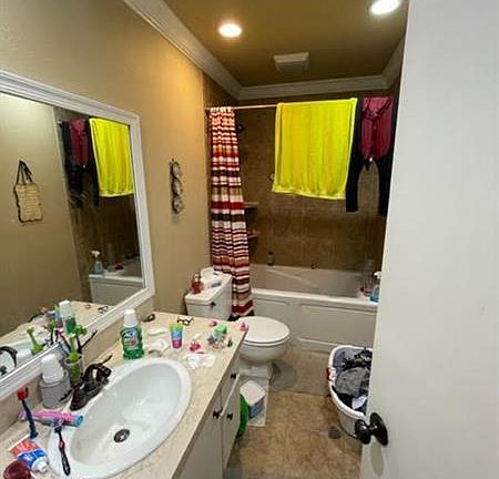 4th image of 4165 NW 90th Ave APT 201