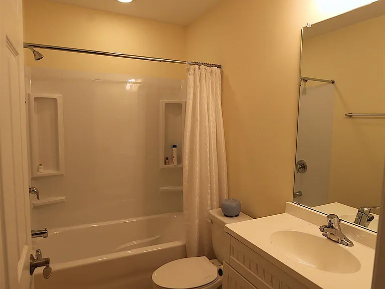 108 Blincoe Ln #B — Photo 6