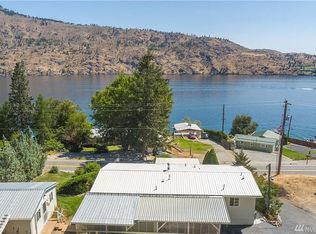 15071 S Lakeshore Rd, Chelan, WA 98816